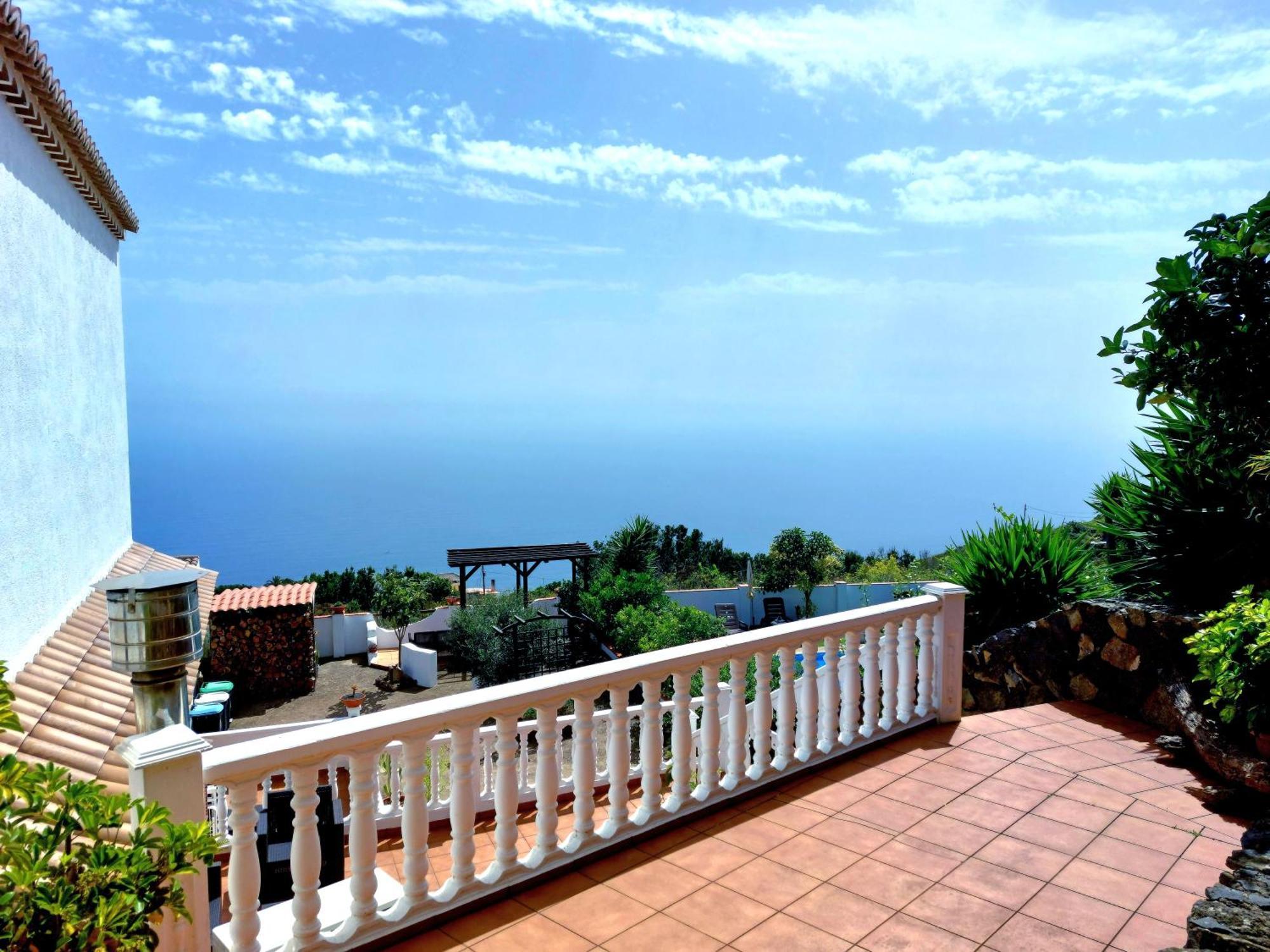 Las Paredes Barlovento Luaran gambar